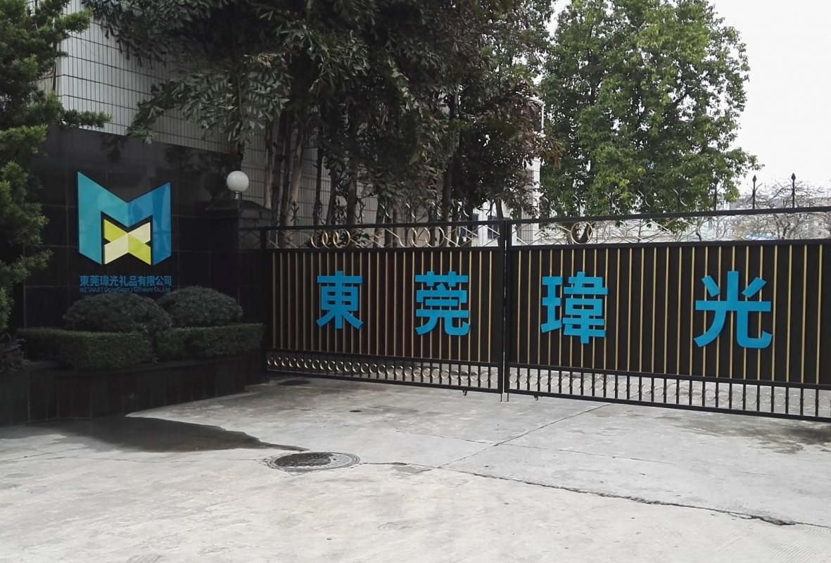 W28103519C212813D.jpg